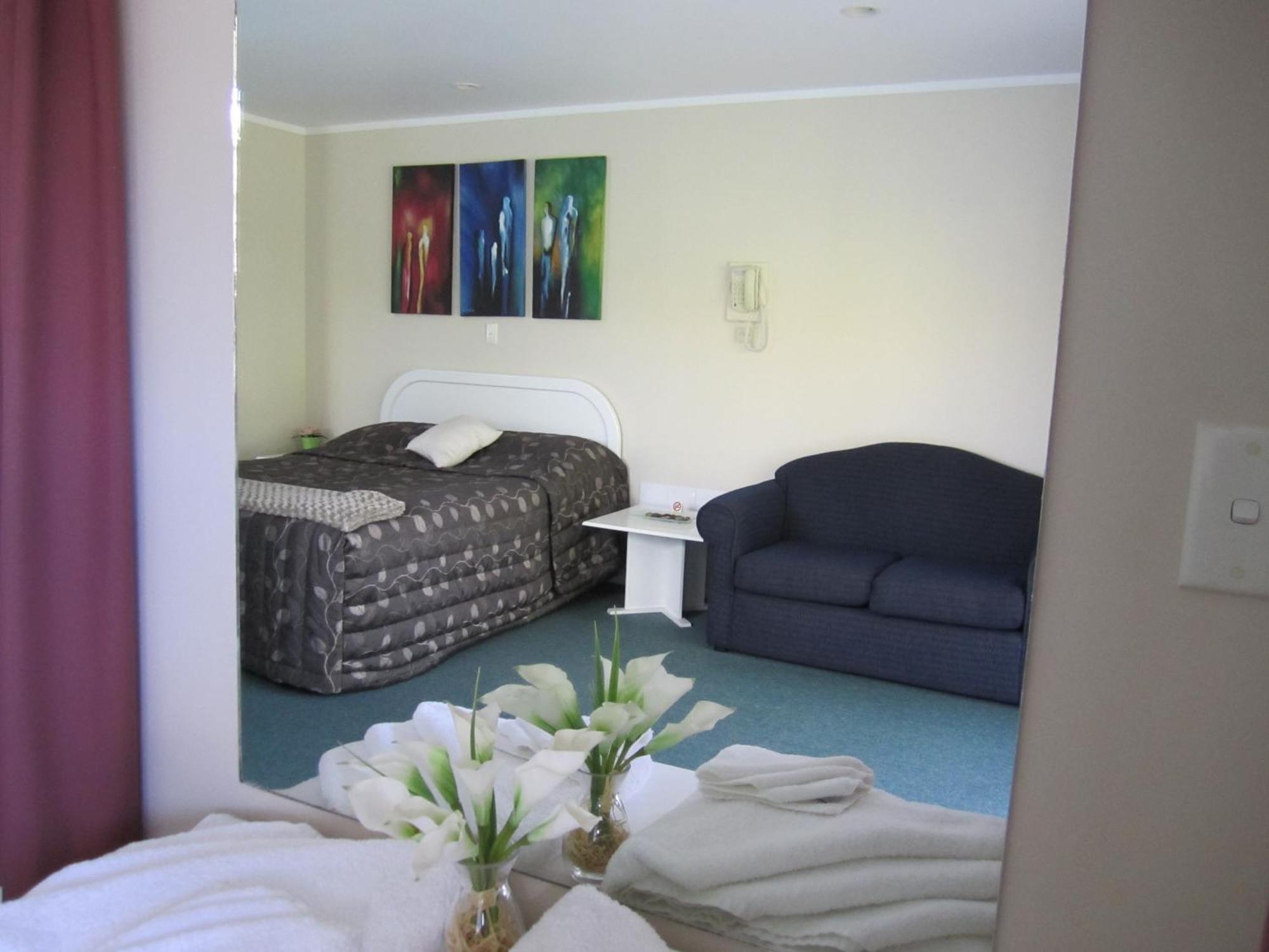 Camellia Court Motel 로어허트 객실 사진